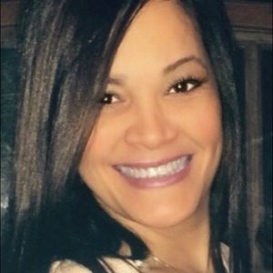 Meet your Posher, Iris